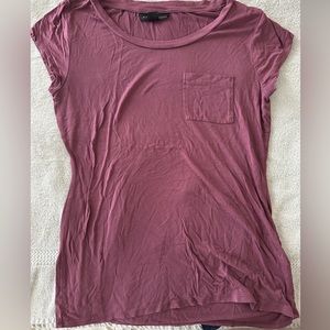 Attention small purple/pink T-shirt